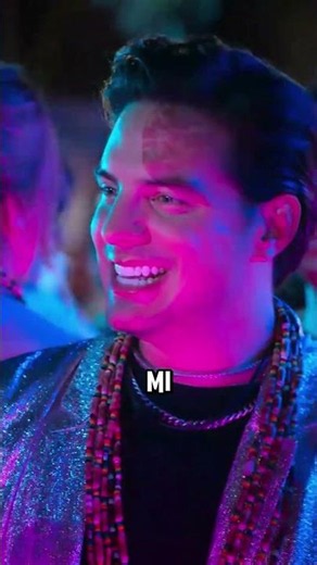 Up, down, in the middle and... 😅 #joseeduardoderbez #ParDeIdeotas2