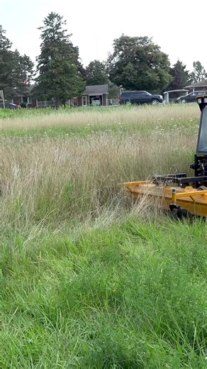 Have you had a chance to check out Municipal Tractor University yet? The MTU platform is full of awesome Trackless resources to help keep you informed! From video tutorials to tractor and attachment manuals, MTU holds all you need to know about your Trackless MT! Discover MTU: tracklessvehicles.com/mtu #TracklessVehicles #MunicipalTractorUniversity #Troubleshooting #OnlineTutorials | Trackless Vehicles