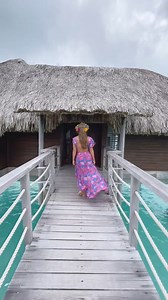 theglobewanderers takes you to one of our luxurious overwater villas, an unmissable experience when staying in Bora Bora! ----- theglobewanderers vous emmène dans l'une de nos luxueuses villas sur pilotis, une expérience immanquable lors d'un séjour à Bora Bora ! | InterContinental Bora Bora Resort & Thalasso Spa