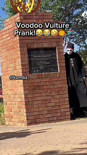 South Africa Voodoo Vulture Prank - Funny Pranks Gone Wrong