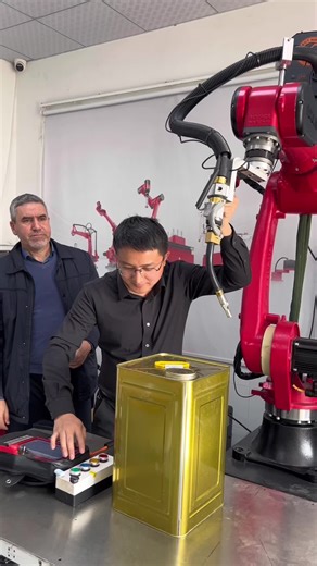 Understanding Welding Robots: Details and Applications