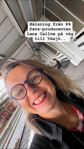 11K views · 175 reactions | P4 Dans-producenten Lena Callne på väg mot Växjö för att spela in program med Victor Lindberg i Casanovas - och med information om P4 Dans Talkshow som sänds söndagen den 29 september. Vi möter Andreas Olsson Sannex; Jan-Åke Glavén Allstars; Mona G; Pex Svensson & Lars Lunkan Lundgren i Perikles samt författaren och dansbandsälskaren Camilla Läckberg. 20.03 - 21.40 söndagkväll i P4 eller när du vill i Sveriges Radio Play. | P4 DANS | Facebook