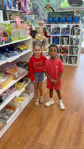 Mj and Lani steal dumplings out the store #shorts