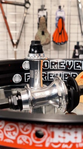 🔥 Fresh @bsdforever Wheel Build Alert! 🔥 Just put together this super clean custom #BSD wheel set for a customer - Swerve front hub, Revolution v1.5 rear hub, and the new BSD Forever rims laced up perfectly 🛞✨ Nothing beats a fresh-built wheel 😮‍💨🔧 And good news… We’ve added the BSD Forever rims to our FREE spoke calculator on the Waller BMX website! 💻📏 Now you can work out your spoke lengths in seconds before starting your own build. Simple, fast, and rider approved 🙌 Wheel builds, goo