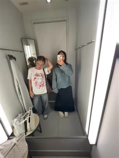 mai (@__ainadnia)’s videos with Me and U No Relation Remix - No Relation