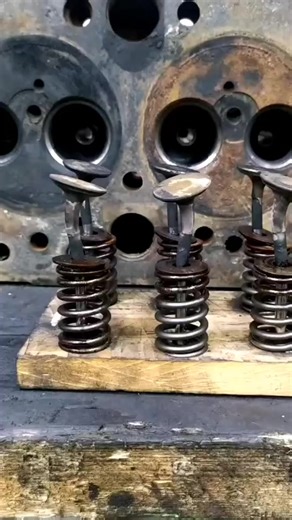 Engine Head Wall Damage Cause Timming Belt Limit Out #alsharifauto #pakwheels #short #freebolt #shani #foryou #milage #engine 03088734241 | Al Sharif Auto Care