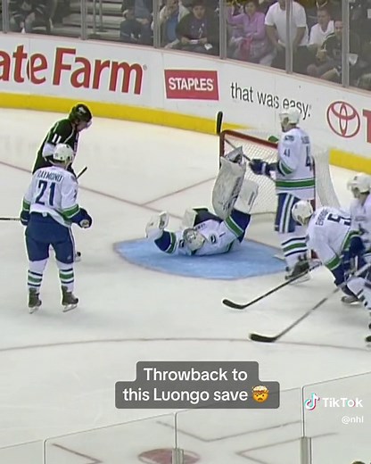 Luongo's Unbelievable Save: A Must-See NHL Moment!