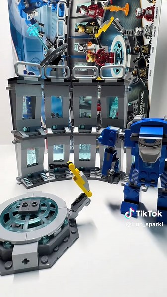 Hall of Armor: Iron Man LEGO Showcase