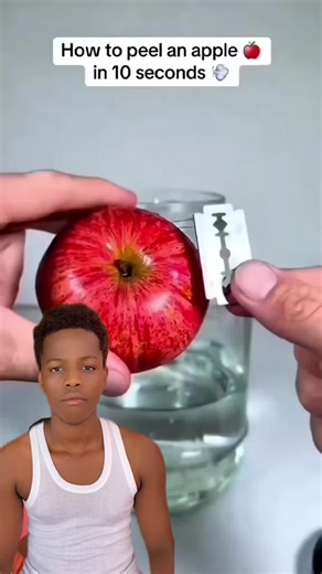 Peel an Apple in 10 Seconds with This Easy Hack