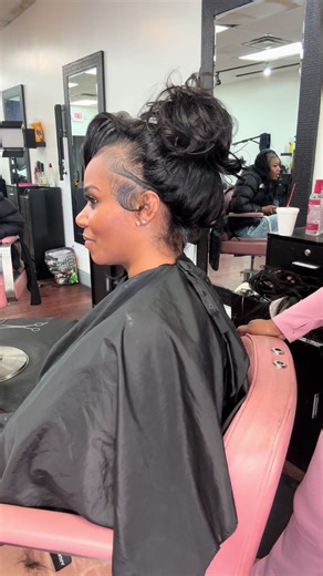 Versatile Quick Weave Styles for Stunning Updos