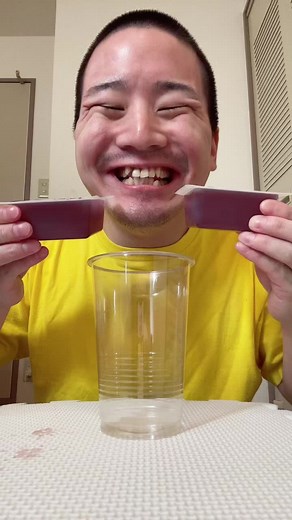 Colorful Mixing: Transforming Drinks with Unique Ingredients