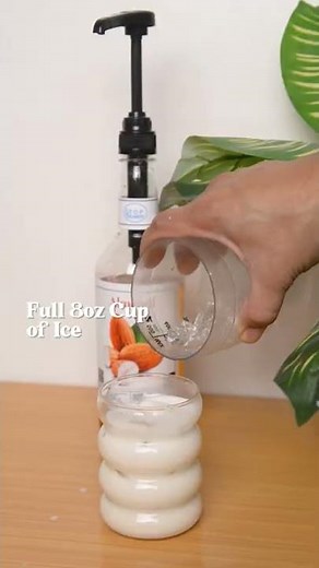 HOW TO MAKE ICED TOFFEE NUT LATTE | ICED LATTE RECIPE