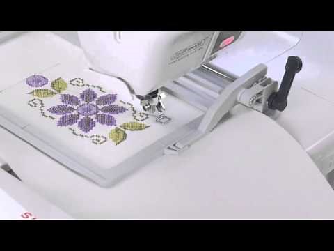 SINGER® Futura XL-580 Endlosstickrahmen