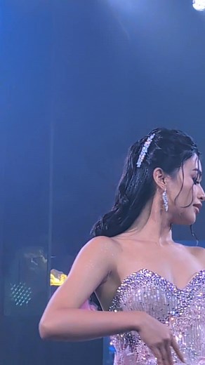 5.6K views · 14 reactions | Vivoree in Rian Fernandez | Timeless at Okada fashion show #facebookviral #fbreelsfypシ゚ #trendingpost #EventsatOkadaManila #TimelessatOkadaManila | N01 Entertainment | Facebook