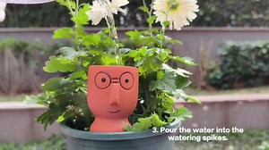 4 PCS Plant Watering Devices, Terracotta Watering Spikes Self Watering Planter Insert Plant Watering Globes for Indoor Outdoor Plants Automatic Vacation Plant Waterer with Slow Release Watering System