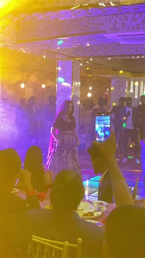 milagoshel (@milagoshel)’s videos with Pem Heena - Kavindya Adikari