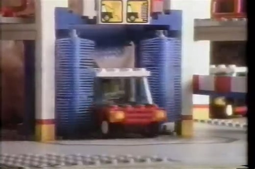 Zack, zack, He's the LEGO Maniac!!! commercial | 1980's Child