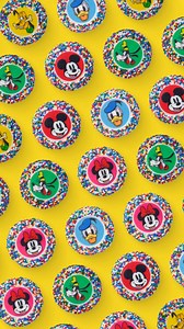 Stuf Them, Dip Them, Decorate Them, Gift Them! Customize an OREO cookie with Disney's Mickey & Friends characters. | OREO
