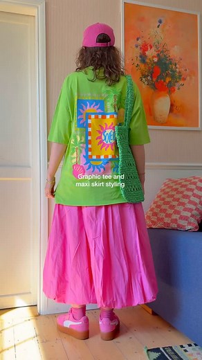 Danielle Spencer on Instagram: "My sunny weather uniform ☀️ Heatwave outfits, spring outfits, summer outfits, spring styling, summer styling, graphic tee, graphic Tshirt, maxi skirt, midi skirt, dopamine dressing, colourful style, colourful fashion, maximalist, maximalism, fun with fashion #dopaminedressing #boldstyle #boldfashion #howtowear #springoutfitinspo"