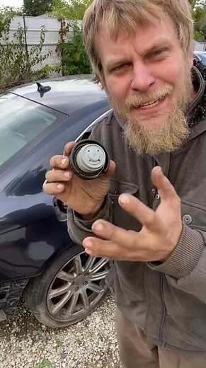 P0456 Mechanic Pro Tip EVAP Leaks how to properly check it before spending $ replacing Gas cap