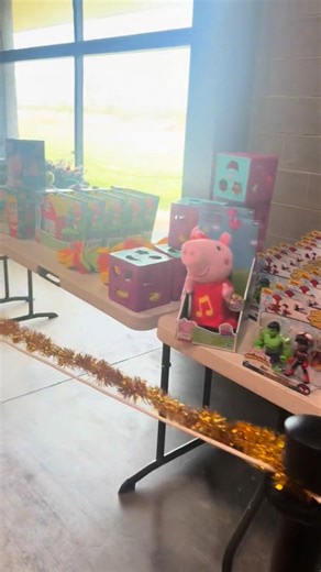 🎄 Bringing Christmas Cheer to Boulia 🎄 We are so proud to share that earlier this week Central West Aboriginal Corporation partnered with the Dr Steve Burroughs Foundation to deliver a ‘Christmas Toy and Clothes Drive’ to the local community of Boulia. ✨ With the kind support of the Boulia Community, Boulia Shire Council, Qld Health and the generous support from Toll & Mt Isa Carriers we were able to gift Christmas toys and clothing to the families in the Boulia community. ❤️ A huge thank you 
