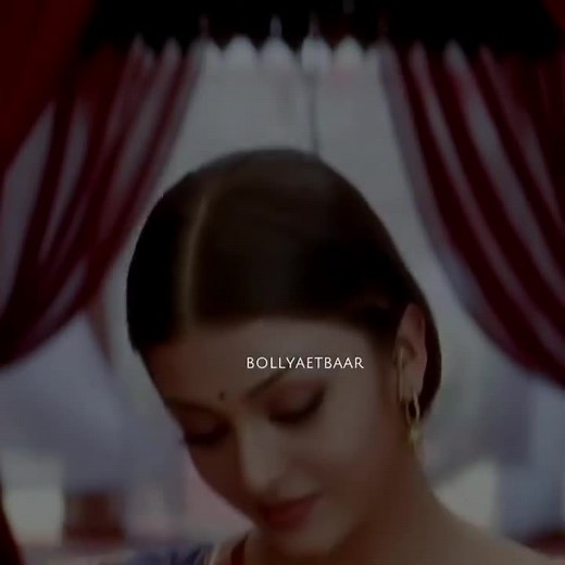 Aishwarya Rai Bachchan's Golden Brown Indian Beauty
