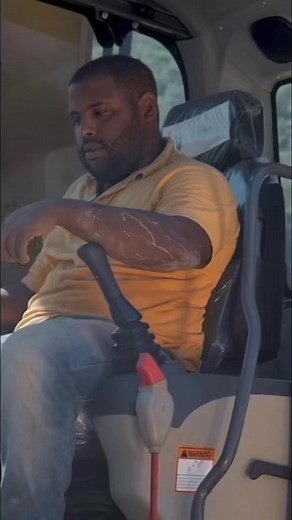 5.2K views · 35 reactions | “Dos cheques, dos caras: la trampa perfecta de una empleada sin vergüenza” | Profesora Jenny | Facebook