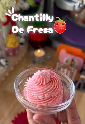 Receta fácil de Chantilly de Fresa