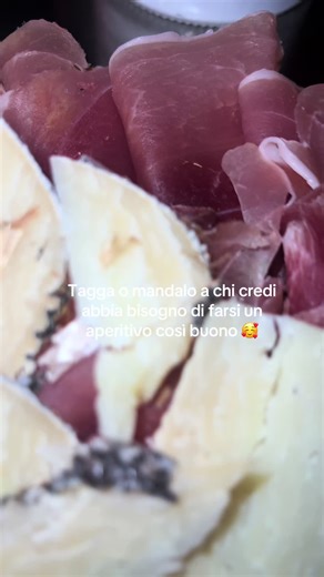 Tagga o mandaglieloooooooo!! Comunque siamo a Formia, via Abate Tosti 110 📍 #food #formia #aperitivo #perteeee #fyp