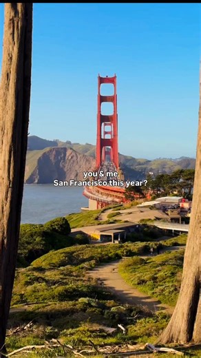 LISA | California & USA Travel on Instagram: "👇Is San Francisco on your bucketlist?🌁🇺🇸 📌 Download my San Francisco Travel Guide (PDF version) with things to do, places to eat, detailed itineraries, and practical tips. Link in bio! ✨ 📍Golden Gate Bridge No visit to SF is complete without seeing the most iconic spot in the city. 🌉 Best viewpoints: • Battery Spencer (north side) • Golden Gate Overlook (Presidio) • Welcome Center • North Vista Point 💰 Free ⛴️ Want to see it from the water? •