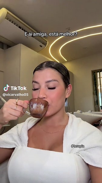 Os vídeos de 𝑽𝒊𝒗𝒊🦦 (@vicarvalho05) com som original - Nathália Silver