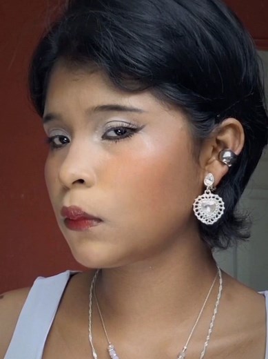Tutorial de Maquillaje 2006: Reviviendo Tendencias