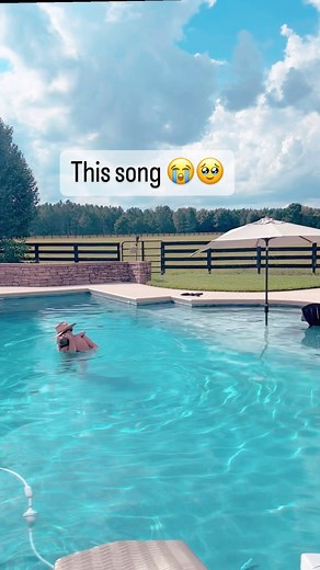 Bridget RyanMotherhood Inspo on Instagram: "Have you heard this song? 凉 #mamasboys #babiesdontkeep #specialmoment #herlittleman #birthdaydance #holdontight #dontblink #largefamilymom #bigfamilylife"