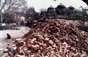 वक्त की नब्ज: सेक्युलरवाद बनाम सांप्रदायिकता