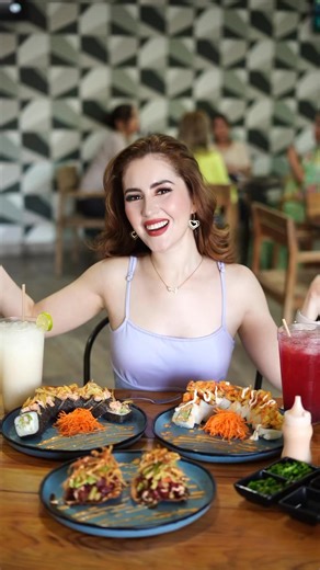 Nos encantó recibir a Perla Rosas en Musashi Sushi, Aquí un vistazo de lo que probó durante su visita. #restaurante #sushi #comida | Musashi Sushi