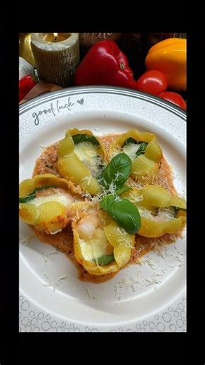 Delicious stuffed pasta shells