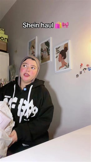 شي ان هول: ملابس وإكسسوارات جديدة للعيد