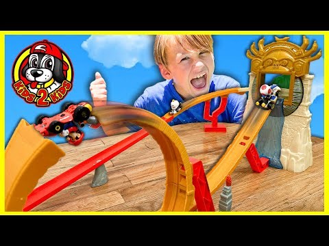 Super Mario Bros Movie HOT WHEELS Jungle Kingdom Raceway 🌴 MARIO KART IN REAL LIFE Obstacle Course!