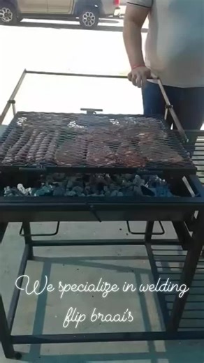 Explore Traditional Namibian Flip Braai Cooking
