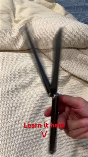 Balisong tutorial: Swivel #skilltoy #fidgetgadget #edc #fidgetspinner #flipping #fidgettoy #tutorial