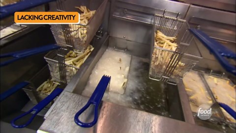 Mistakes Everyone Makes When Ordering A Burger At Five Guys