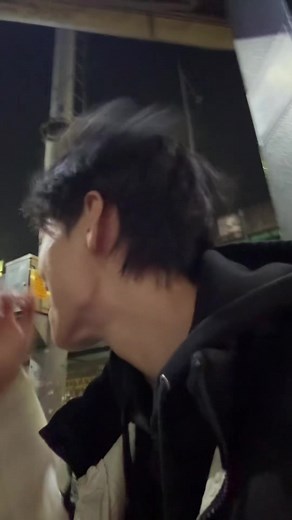 샤넬백 구매 고민?