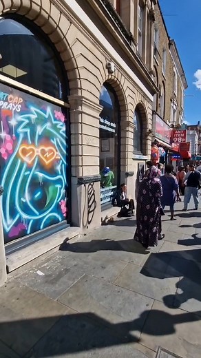 Who else thinks that all boards should have street art painted on them? 🎨 #streetart #art #painting #asmr #oddlysatisfying #art #work #painting #streetart #viralreels #viral #fbviralreels #foryou | Brian Sandow Reels