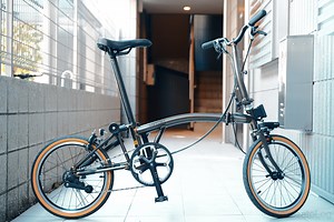 BROMPTON M6RをEタイプ化と2速化へ！全体の雰囲気をブラックへ統一していく（カスタマイズ） | NekosatoLog
