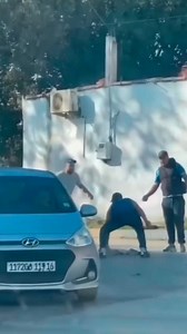 Agression spectaculaire à l'arme blanche en pleine rue à Alger | TSA - Tout sur l'Algérie