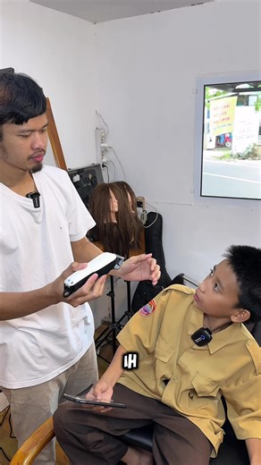 Rekomendasi Alat Cukur Rambut Terbaik untuk Cowok