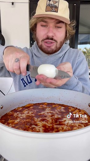 Delicious Tteokbokki Recipe with Gochujang and Ramen
