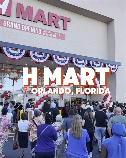 7.7K views · 43 reactions | 異 Big news, travelers and foodies — H Mart has arrived!  Discover fresh produce, seafood, and all your favorite Korean snacks, plus a food hall serving authentic dishes and a bakery with treats you won’t want to miss.  Tag someone in the comments you’d want to explore this market with! ✨  H Mart Orlando IG  Tasty Chomps: A Local’s Culinary Guide | Visit Orlando | Facebook