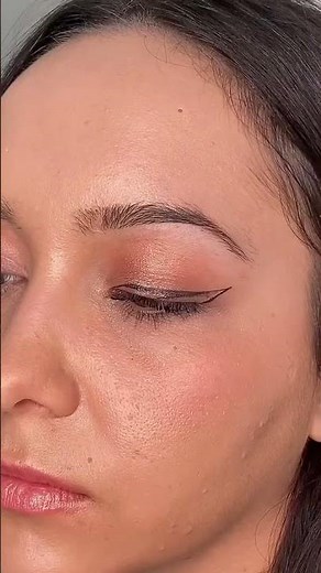 Tutorial: Cómo hacer un Delineado en 3 pasos #makeuptutorial