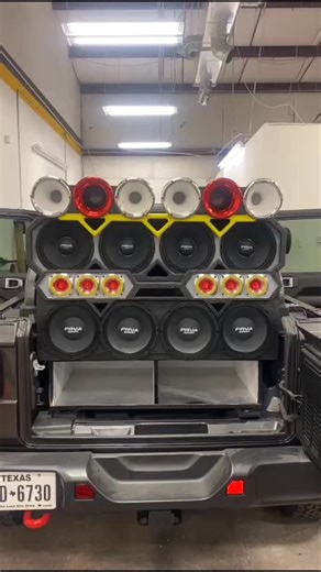 1.2K views · 308 reactions | How much is too much for Jeep Custom Sound System 樂?? This looks  Bass, mids and Highs for Days  #TeamPRV Jeep 0|||||||0 Upgrade Today, Hear the Difference.® #PRoAudio#CarAudio #jeepsrule #jeepbeef #midsandhighs #MidRange #Openshow #customjeep #PRVNation #midbass #4x4offroad #loudandclean #customstereo #jeeplove #jeep #jeepfreeks #jeepbeach #jeepnation #jeeplife #PRVAudioOnWheels | PRV Audio | Facebook